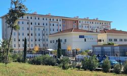 Bıçaklanan üniversite öğrencisi yaralandı