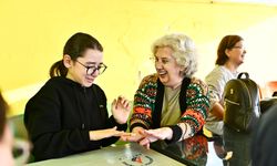 Muratpaşa'dan kuşakları buluşturan atölye