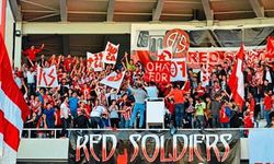 Antalyaspor tribünlerinden art arda açıklamalar