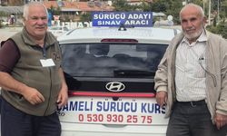 70 yaşında hem araba hem motosiklet ehliyeti aldı