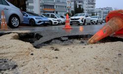 Aksu’da şiddetli yağış yolları vurdu!