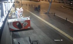 Motosikletin çarptığı yaya ağır yaralandı