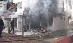 Kepez'de mobilya imalathanesinde yangın