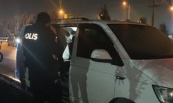 Park halindeki araçta ölü bulundu