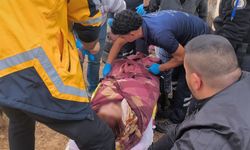 Genç kız foseptik çukuruna düştü