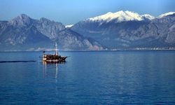 Antalya yaz-kış zirvede