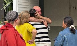 Evleri yanan aile gözyaşlarını tutamadı