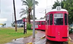 Tramvay seferleri yeniden başladı