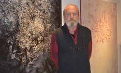 Ressam Coşkun'dan sergi