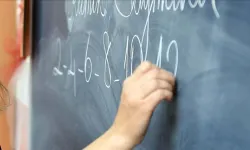 Öğretmenler ara tatillerde de çalıştırılıyor