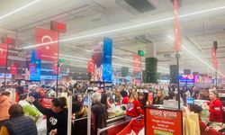 Antalyalılar açılışa akın etti