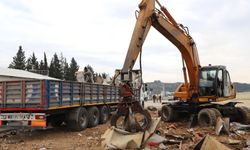 Aksu'da eski konteynerler kazanca dönüşüyor