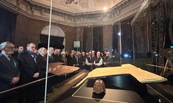 Hırka-i Şerif ziyarete açıldı