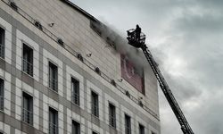 Polisevinde yangın paniği