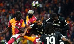 Galatasaray tur için sahaya çıkıyor