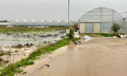 Aksu'da 23 mahallede 500 çiftçi zarar gördü