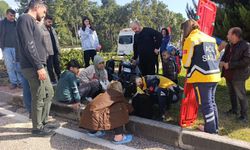 Manavgat'ta kaza anı kamerada: 1'i ağır 2 yaralı