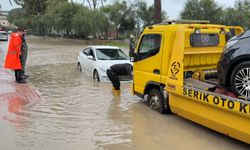Serik'te yollar göle döndü