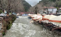 Dim Çayı coştu: Turistik tesislerde büyük hasar!