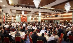 Başkan Vekili Özdemir iş dünyası ile iftarda bir araya geldi