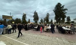 Anahtar Parti’den her gün iftar programı