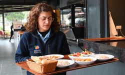 Deniz Kafe’de yemek servisi başladı