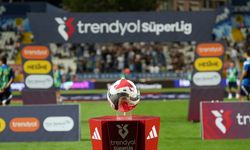 Beşiktaş-Galatasaray derbisinin tarihi açıklandı