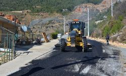 Alanya’da yol yapım çalışması