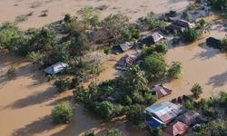 Kolombiya'da 6 kişi selde öldü