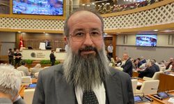 Muhittin Böcek için sakallı protesto