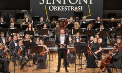 Antalya'da 'Çanakkale Şehitlerini Anma Konseri'