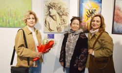 Antalya'da renkli sergi