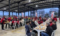 Kurtarma ekipleri iftarda buluştu