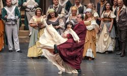 'Aşk İksiri' tekrar sahnede