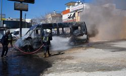 Kepez'de otomobiller küle döndü