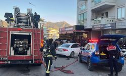 Balkonda çıkan yangın panik yarattı