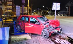 Alanya'da kaza: 3 yaralı