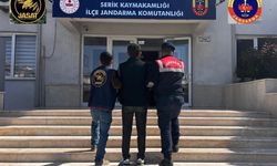 Antalya'da aranan 367 firari yakalandı