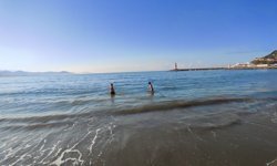 Gençlerin deniz keyfi