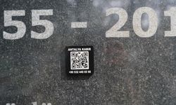 Mezar ziyaretinde karekod dönemi