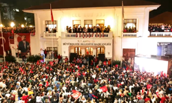 Muhittin Böcek'ten 31 Mart seçimlerini hatırlatan açıklama