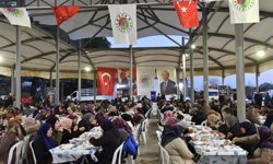 Kepez’in iftar sofraları Başköy ve Gaziler’e kuruldu