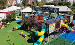 Muratpaşa'da sosyal tesislerde bayram mesaisi