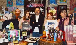 Öğretmenin Madonna aşkı