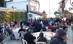 Kaleiçi’nde eller savaşın bitmesi için açıldı