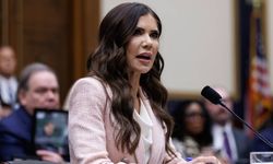 Trump, Noem'i görevden aldı