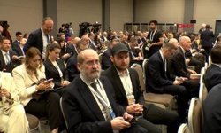 ABD Büyükelçisi Barrack ADF'de konuştu