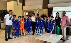 Antalya'da şampiyon Nesibe Aydın