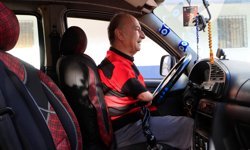 Onu görenler azmine hayran kalıyor