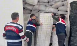 Kepez'de 65 milyon TL değerinde kaçak ürün ele geçirildi